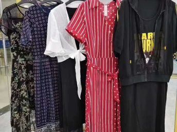品牌折扣女装尾货 成都服装鞋帽市场的低价机会